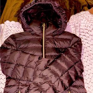 MK lightweight puffer jacket. Very new, never worn.
